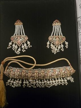 NWOT Desi Indian Pakistani Multicolor Pearl Naurataan Earrings Necklace Set